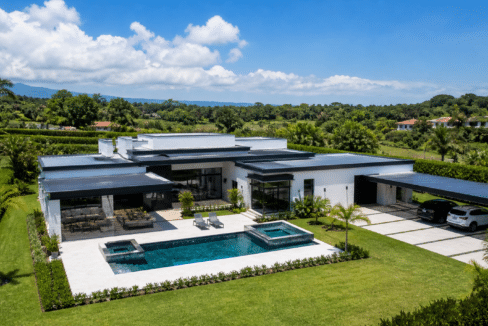 Panorámica de Pereira, Risaralda, la ciudad líder en valorización para Invertir en finca raíz en Pereira 2026
